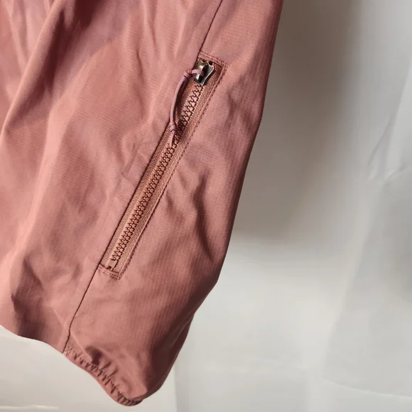 Patagonia The Dirt Roamer Jacket size S in EUC - Picture 6 of 12